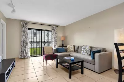 6715 W 26th Drive #101-6, Hialeah, FL 33016 - Photo 10