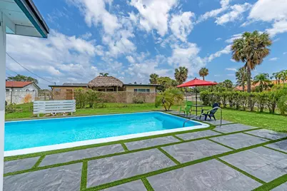 3700 N Australian Avenue, West Palm Beach, FL 33407 - Photo 2