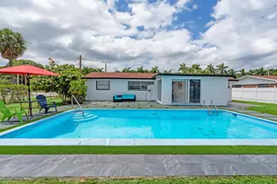 3700 N Australian Ave, West Palm Beach, FL 33407 - Photo 8