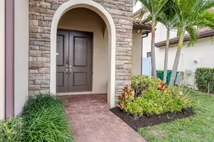 5115 NW 51st Ter, Tamarac, FL 33319 - Photo 4