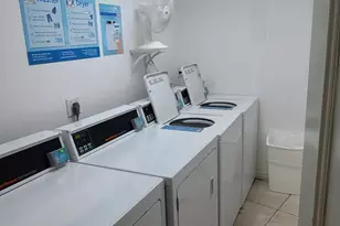 1300 St Charles Pl, Pembroke Pines, FL 33026 - Photo 16