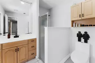 7836 Sunflower Dr, Margate, FL 33063 - Photo 20