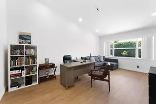 7836 Sunflower Dr, Margate, FL 33063 - Photo 28