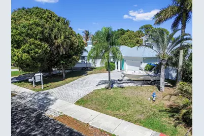 443 SE Dolphin Drive, Stuart, FL 34996 - Photo 30