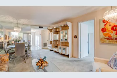 9400 Sunrise Lakes Boulevard #303, Sunrise, FL 33322 - Photo 10