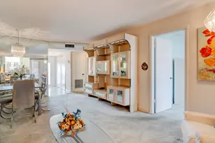 9400 Sunrise Lakes Blvd, Sunrise, FL 33322 - Photo 10