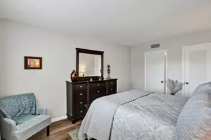2901 E Sunrise Lakes Dr E, Sunrise, FL 33322 - Photo 16