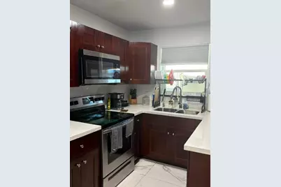 320 Winged Foot Road, Palm Springs, FL 33461 - Photo 12