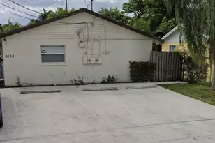 2104 Dock St, West Palm Beach, FL 33401 - Photo 1