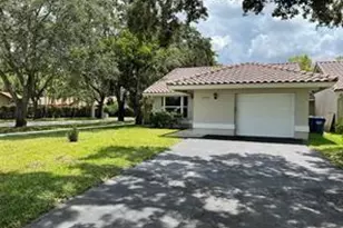 2793 NW 95th Ave, Coral Springs, FL 33065 - Photo 1
