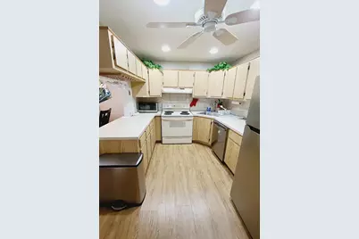 1014 Green Pine Boulevard #B2, West Palm Beach, FL 33409 - Photo 6