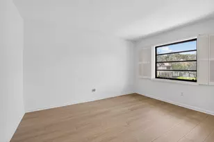 21691 Cypress Rd, Boca Raton, FL 33433 - Photo 20