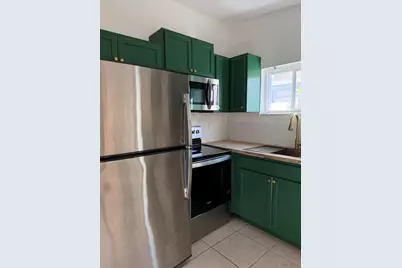 246 NE 10th Street, Delray Beach, FL 33444 - Photo 2