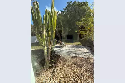 246 NE 10th Street, Delray Beach, FL 33444 - Photo 22