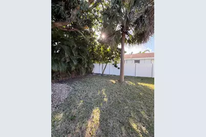 246 NE 10th Street, Delray Beach, FL 33444 - Photo 8