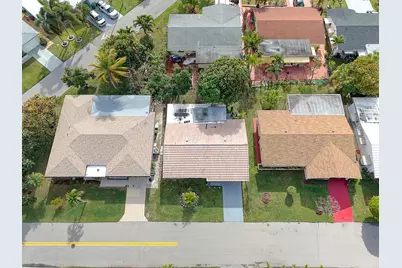 4708 NW 49th Drive, Tamarac, FL 33319 - Photo 32