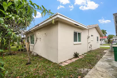 4708 NW 49th Drive, Tamarac, FL 33319 - Photo 26