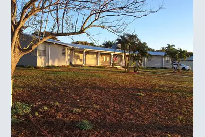 1221 Bacom Point Road, Pahokee, FL 33476 - Photo 2