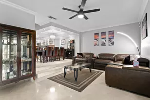 9119 Lime Tree Ln, Pembroke Pines, FL 33024 - Photo 16