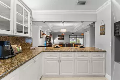 9119 Limetree Lane #169, Pembroke Pines, FL 33024 - Photo 10