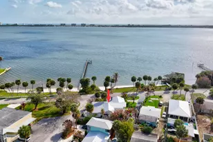 4490 NE Indian River Dr, Jensen Beach, FL 34957 - Photo 2