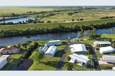 1339 Old Lakeport Road NW #14, Moore Haven, FL 33471 - Photo 6