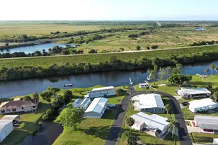 1339 Old Lakeport Rd NW, Moore Haven, FL 33471 - Photo 6