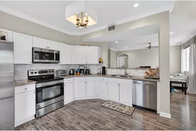 11028 Legacy Drive #302, Palm Beach Gardens, FL 33410 - Photo 4