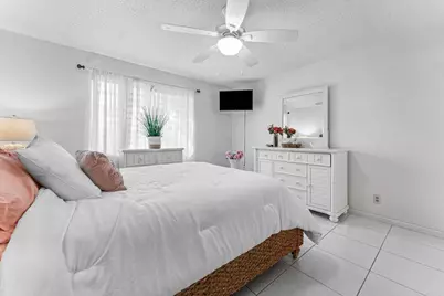 10 Via De Casas Sur #104, Boynton Beach, FL 33426 - Photo 12