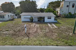 27 NE 17th Ave, Pompano Beach, FL 33060 - Photo 6