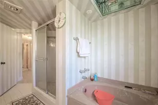 7100 Radice Ct, Lauderhill, FL 33319 - Photo 24