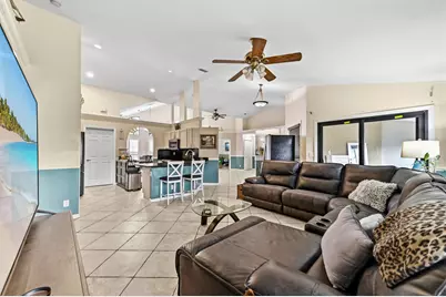 119 Fernwood Crescent, Royal Palm Beach, FL 33411 - Photo 8