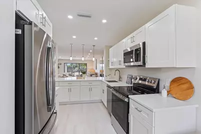 14 Southport Lane #D, Boynton Beach, FL 33436 - Photo 6