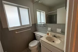 1401 Bayview Dr, Fort Lauderdale, FL 33304 - Photo 10