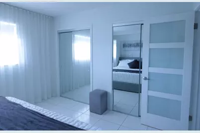 470 Paradise Isle Boulevard #302, Hallandale Beach, FL 33009 - Photo 14