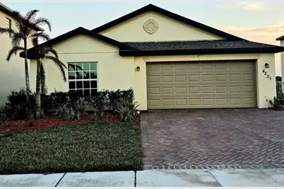 4231 Troon Place, Fort Pierce, FL 34947 - Photo 1