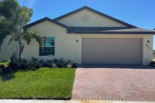 4231 Troon Pl, Fort Pierce, FL 34947 - Photo 2