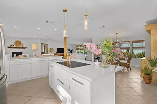 7918 SE Paradise Ct, Stuart, FL 34997 - Photo 8