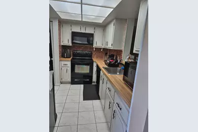 7321 NW 18th Street #105, Margate, FL 33063 - Photo 6