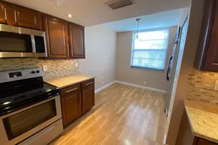 7365 NW 18th St, Margate, FL 33063 - Photo 4