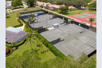 4869 Pineview Circle, Delray Beach, FL 33445 - Photo 56