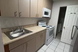 900 NW 17th Ave, Fort Lauderdale, FL 33311 - Photo 2