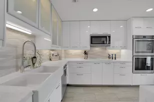 4114 W Palm Aire Dr, Pompano Beach, FL 33069 - Photo 14