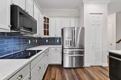 5146 Hamilton Court, Palm Beach Gardens, FL 33418 - Photo 4