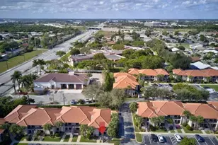 400 Club Cir, Boca Raton, FL 33487 - Photo 44