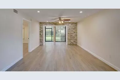 400 Club Circle, Boca Raton, FL 33487 - Photo 8