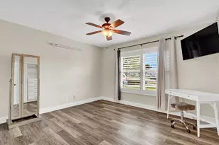 129 Village Cir, Jupiter, FL 33458 - Photo 18