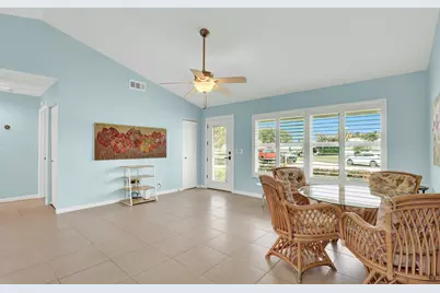 129 Village Circle, Jupiter, FL 33458 - Photo 6