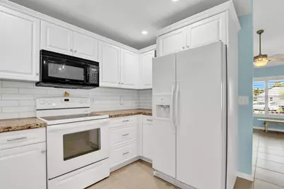 129 Village Circle, Jupiter, FL 33458 - Photo 14