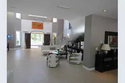 185 Palm Avenue, Miami Beach, FL 33139 - Photo 10